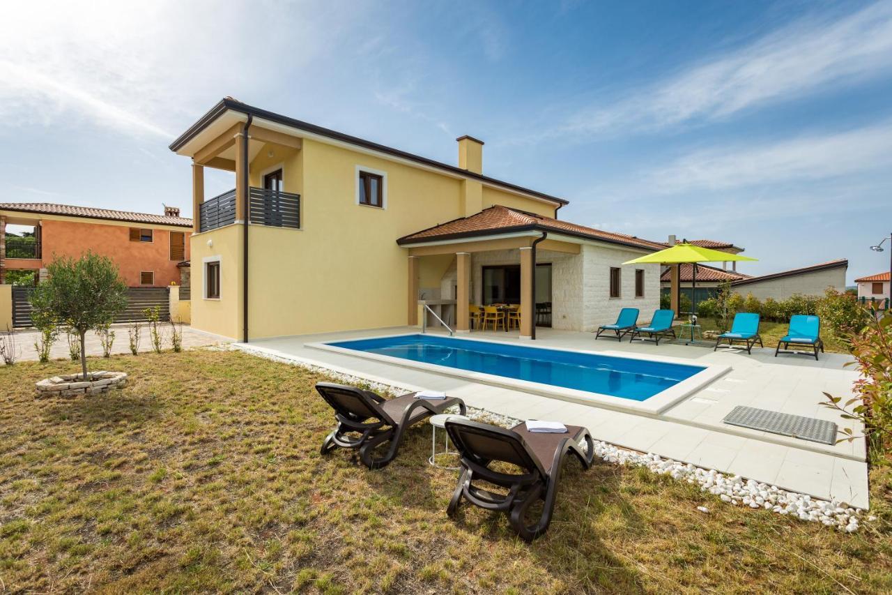 Villa Carneol Kaldanija Ngoại thất bức ảnh