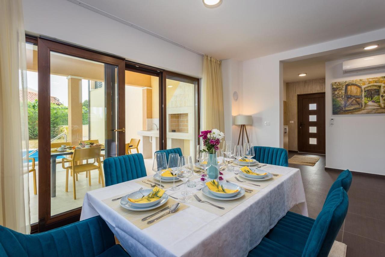 Villa Carneol Kaldanija Ngoại thất bức ảnh