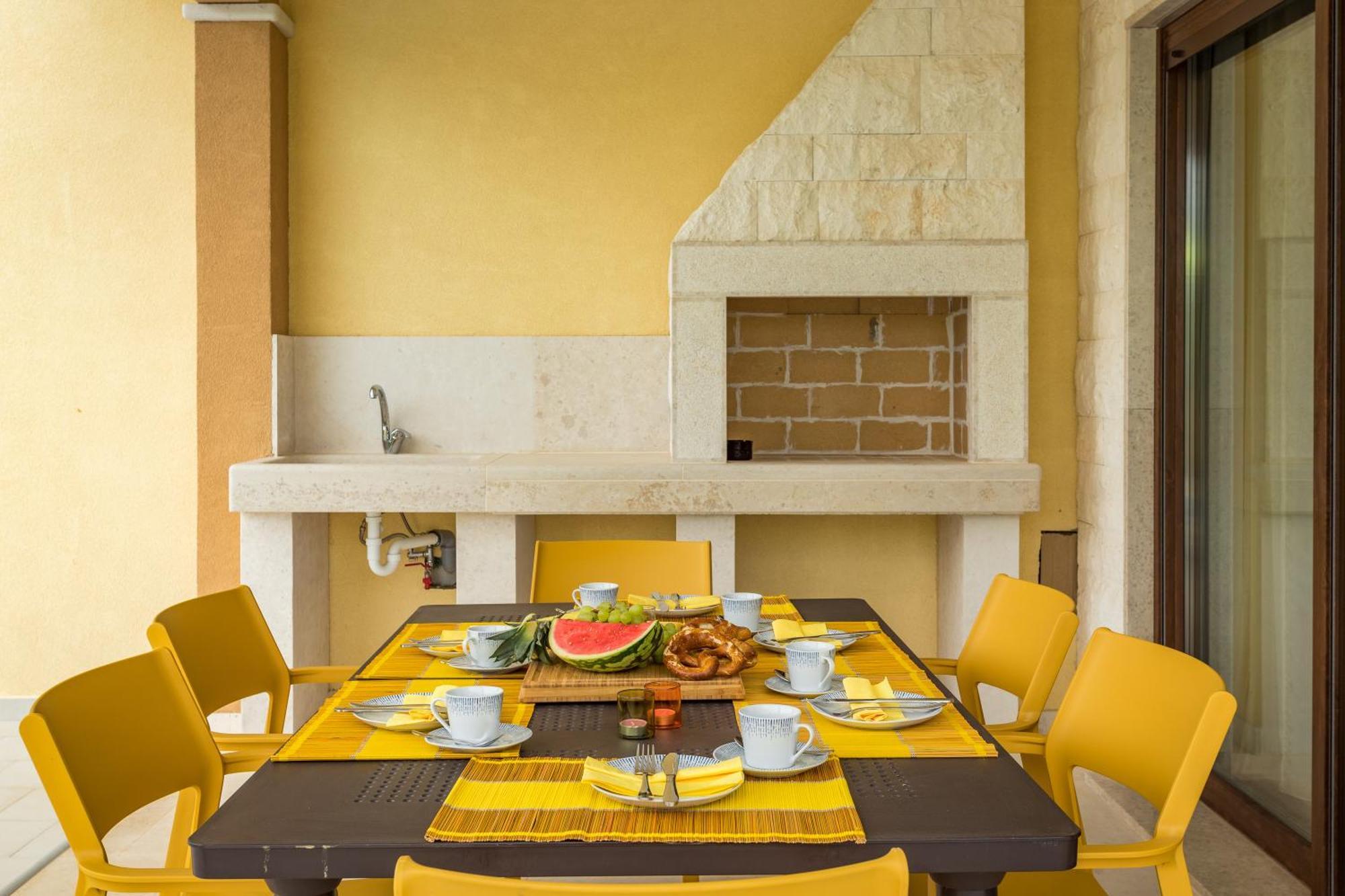Villa Carneol Kaldanija Ngoại thất bức ảnh